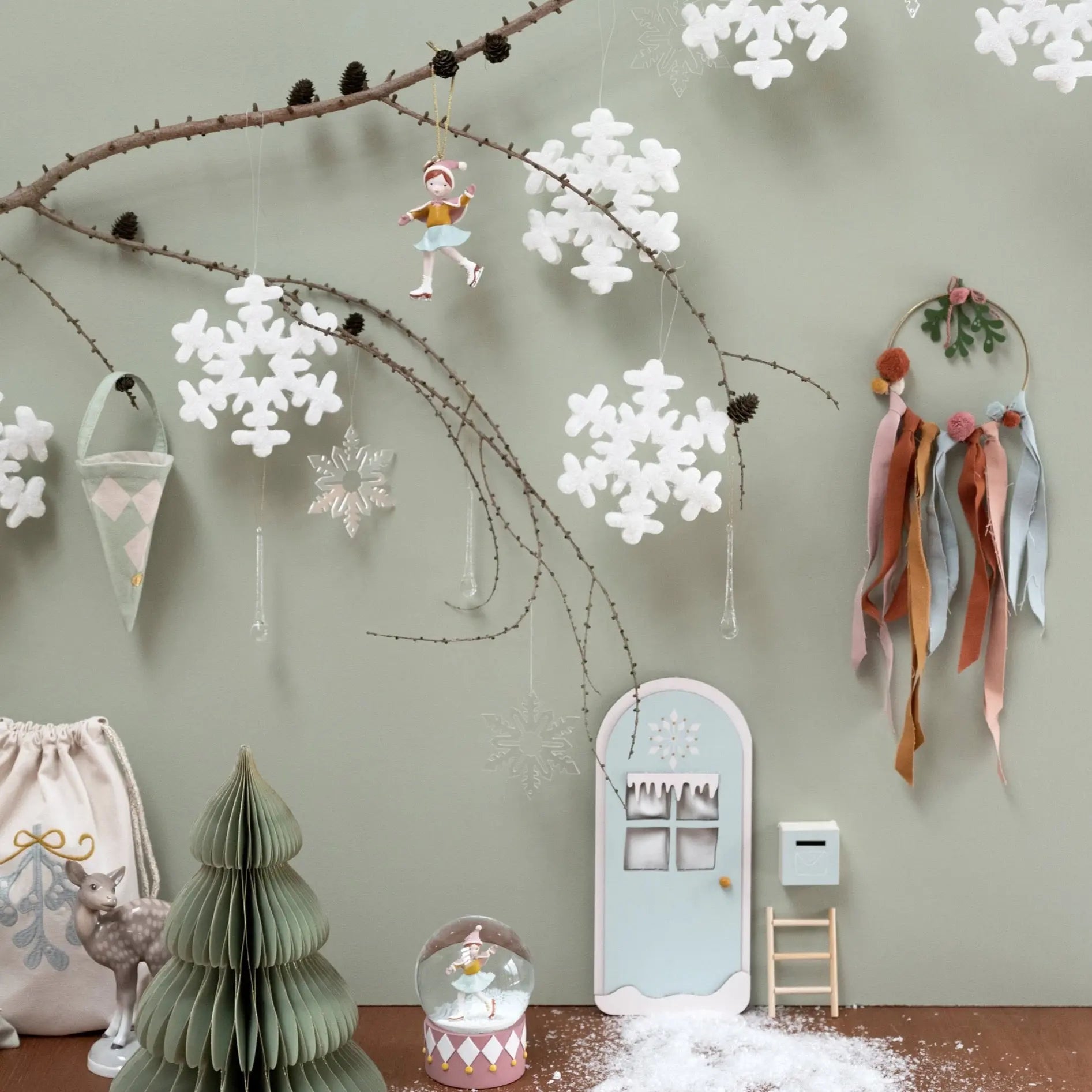 DIY Christmas Wreath - Feder&Konfetti