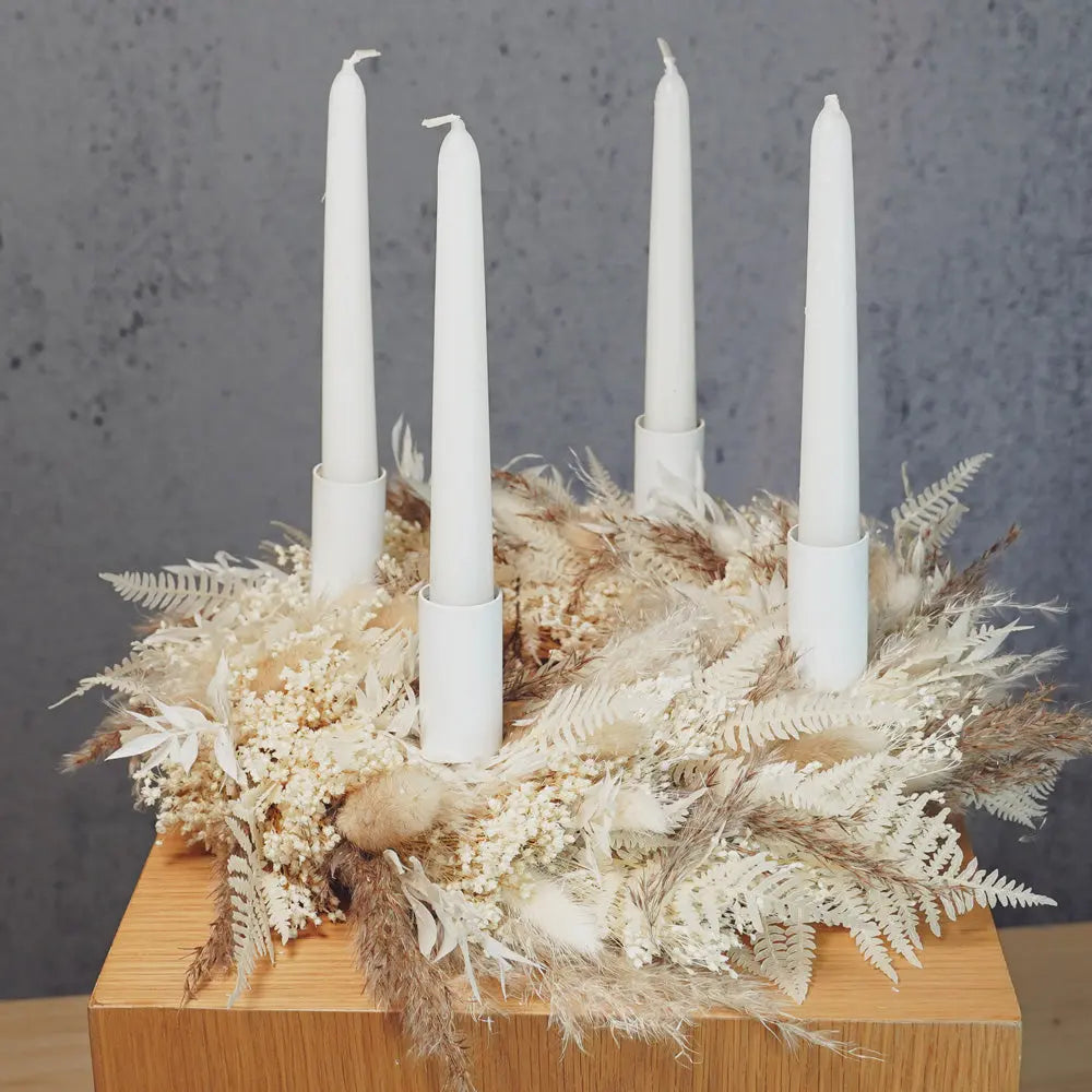 Adventskranz ALEA | Ø 28 cm Feder&Konfetti
