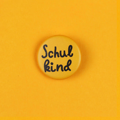 Schulkind | ava&yves | Ansteckbutton | 6 Farben