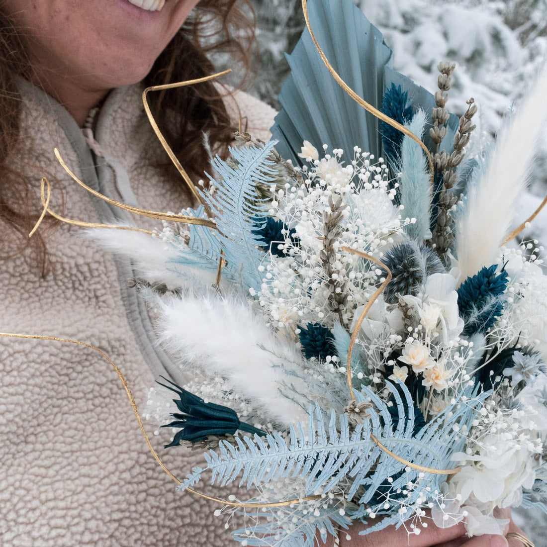 Trockenblumenstrauß des Monats Dezara