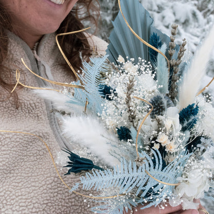 Trockenblumenstrauß des Monats Dezara