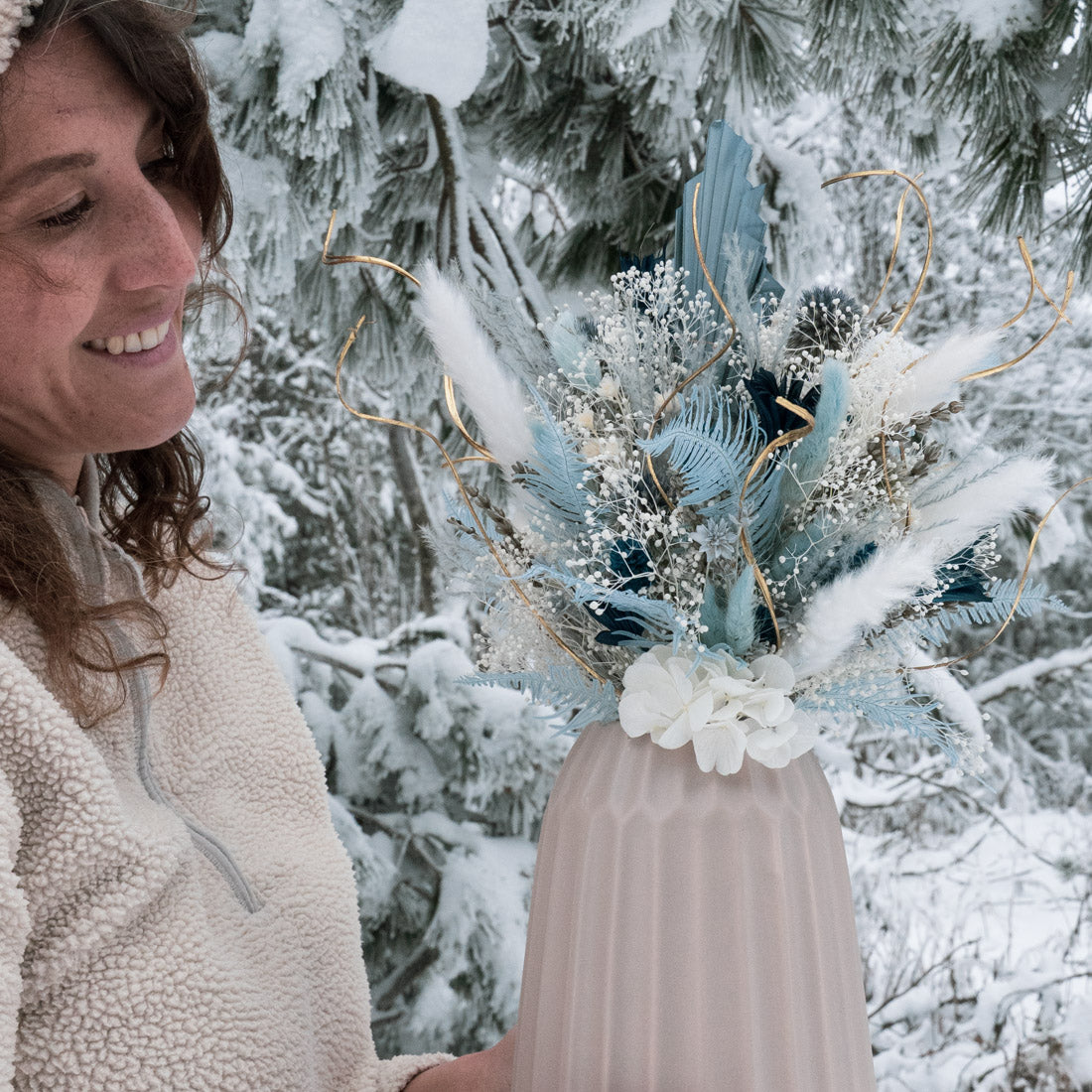 Trockenblumenstrauß des Monats Dezara