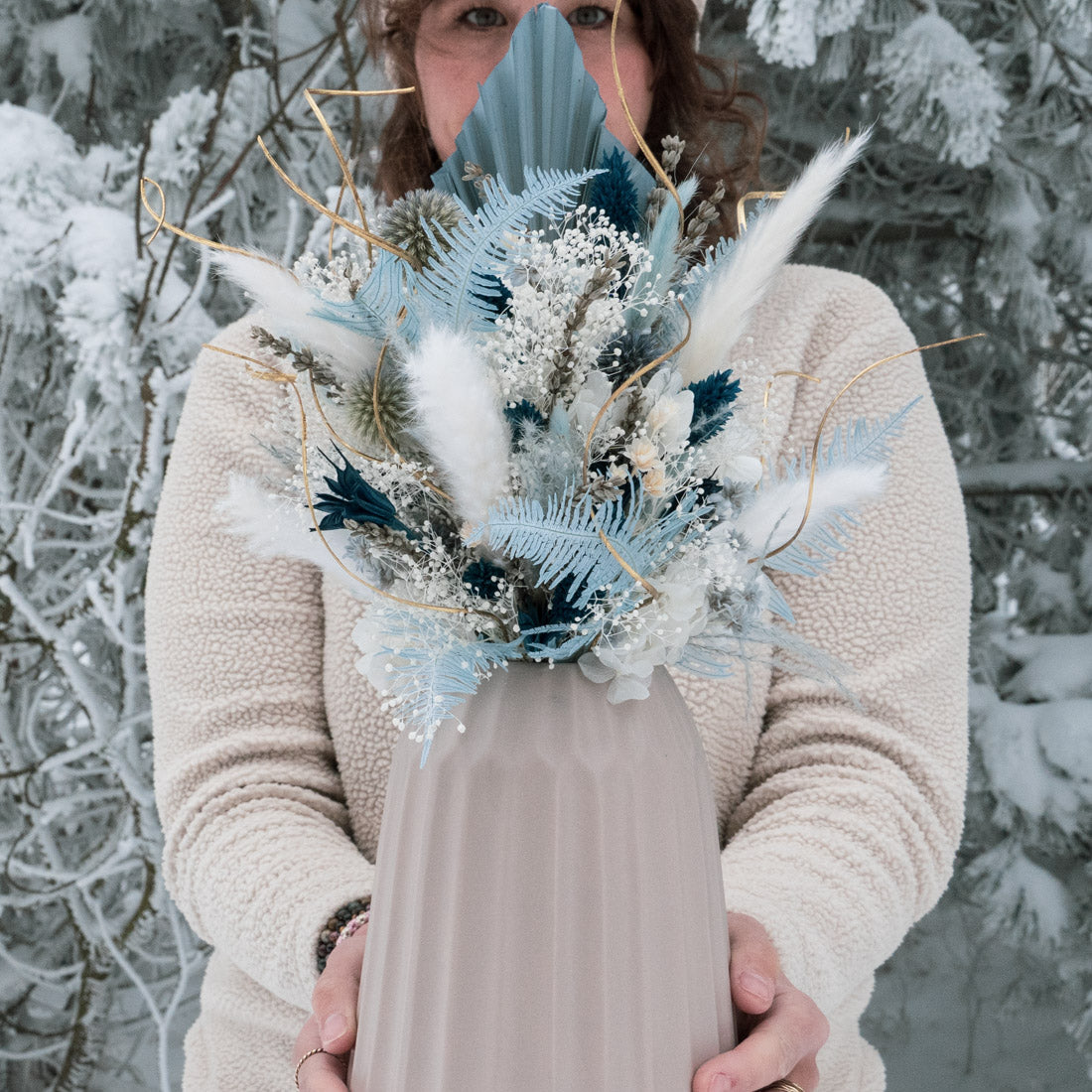 Trockenblumenstrauß des Monats Dezara