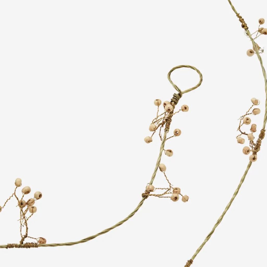 Iron Garland | Madam Stoltz | Eisengirlande