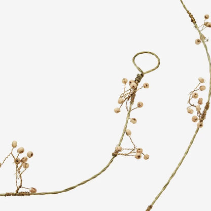 Iron Garland | Madam Stoltz | Eisengirlande