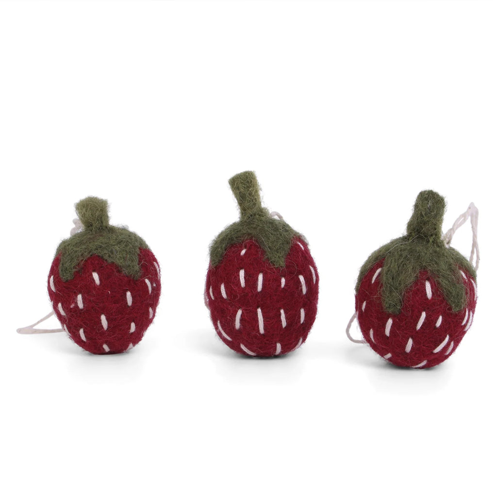 Strawberries | Gry & Sif | Filz-Anhänger
