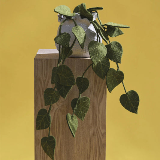 Succulent Branches | Gry & Sif | Filzblume