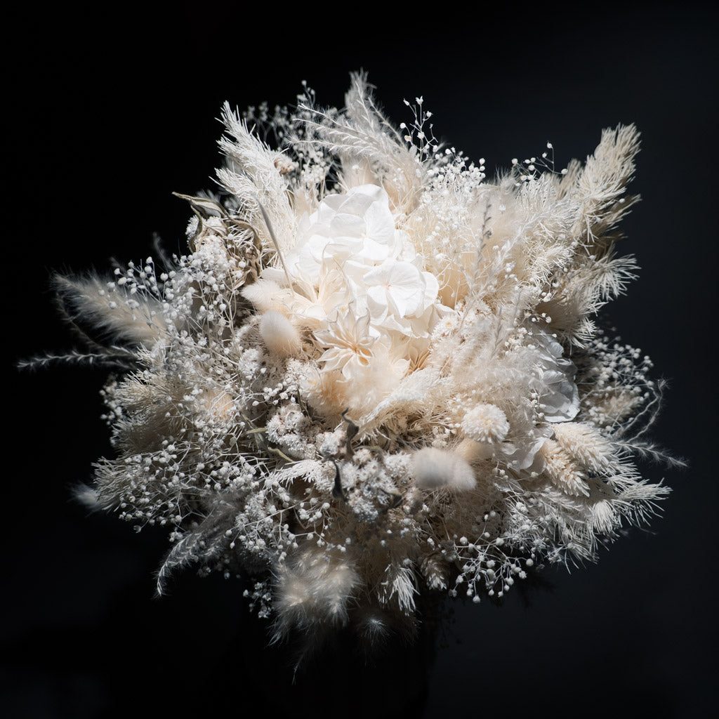 Trockenblumenstrauß des Monats Janéa