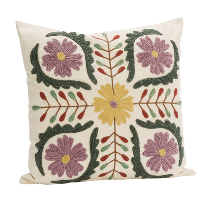 Suzani Cushion Cover | Madam Stoltz | Bestickte Kissenhülle | 3 Varianten