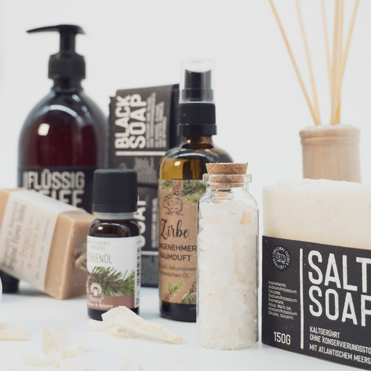 Wohlfühlzeit | Badesalz Zirbe im Glas mit Kork