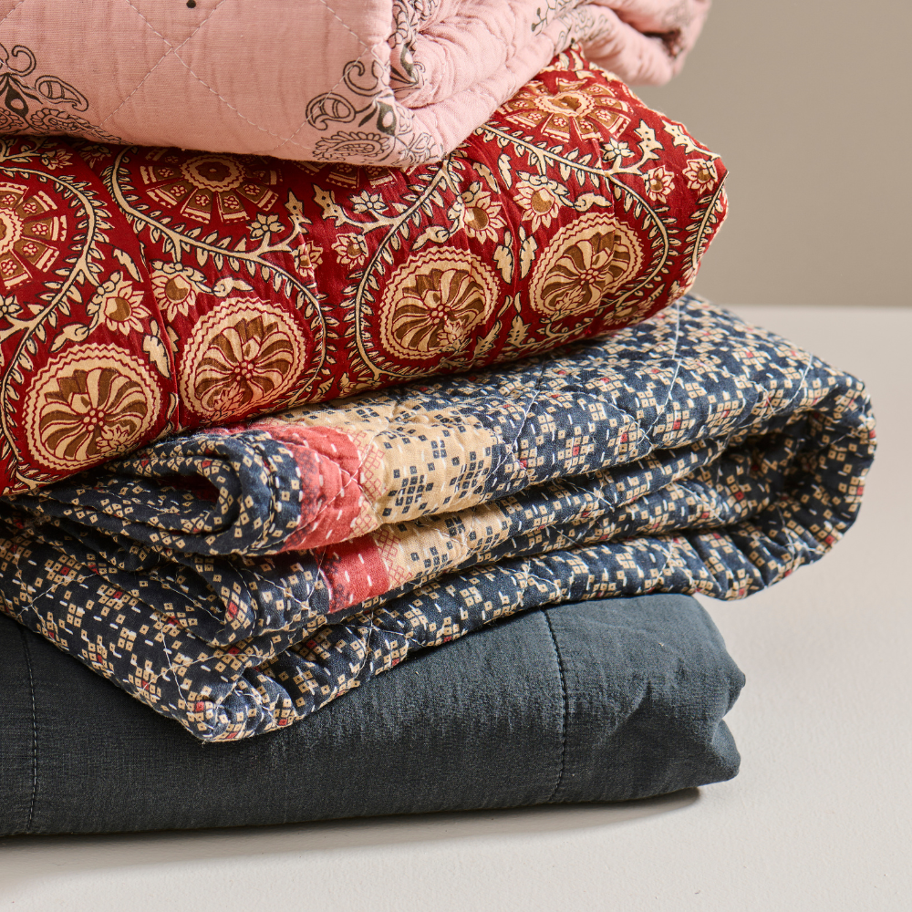 Vintage Quilt  | Tagesdecke 130 × 180 cm | 4 Farben