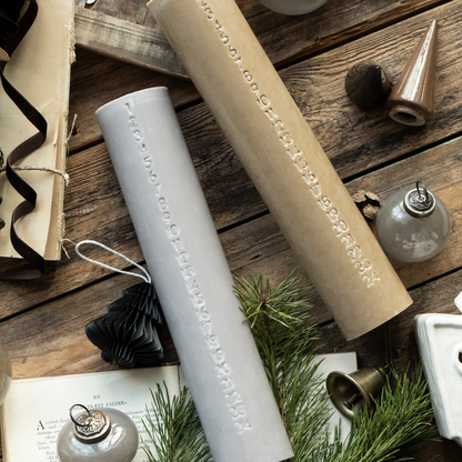 Weihnachtskerze 1–24 | geprägte Zahlen | Blockkerze