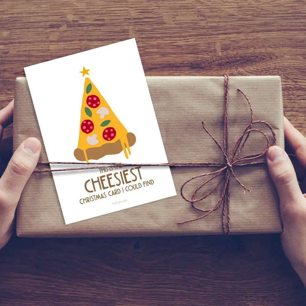 Postkarte CHEESIEST CHRISTMAS CARD (n.v., Weihnachtskollektion, 07.01.24, L) Typealive