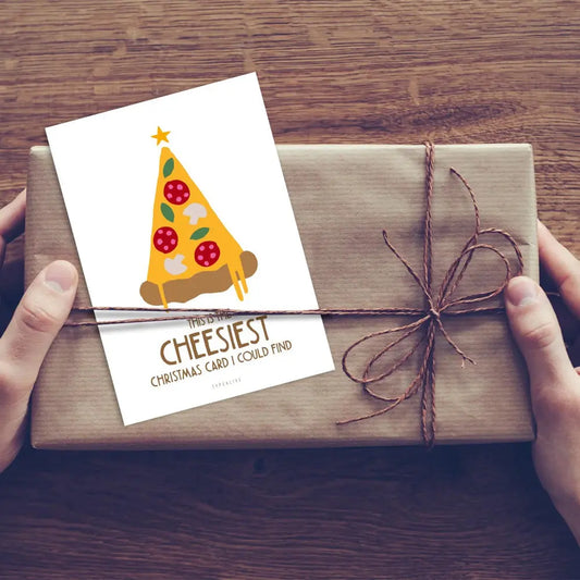 Postkarte CHEESIEST CHRISTMAS CARD (n.v., Weihnachtskollektion, 07.01.24, L) Typealive