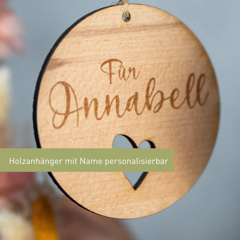 Set AMALIE mit personalisiertem Holzanhänger | Valentinstag Edition Feder&Konfetti
