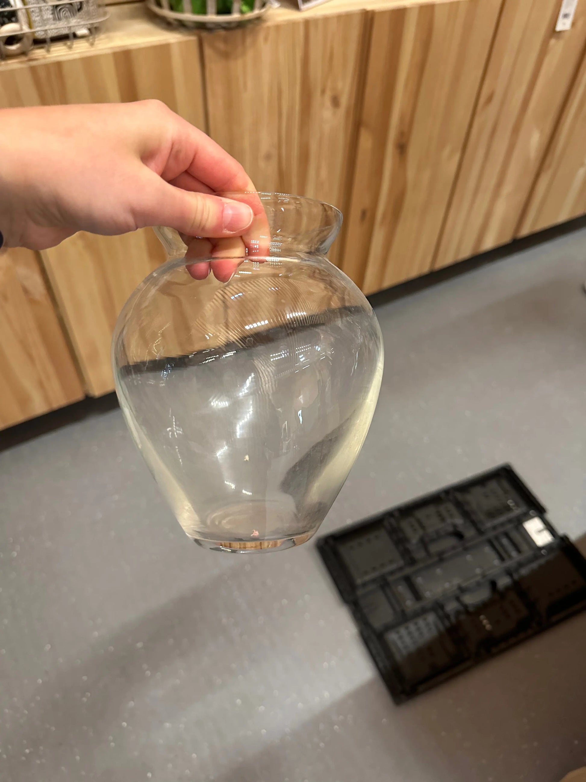 Vase Glas bauchig Feder&Konfetti