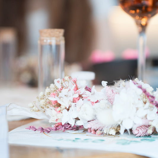Willkommen, kleines Wunder – Babyparty Haarkranz-Workshop