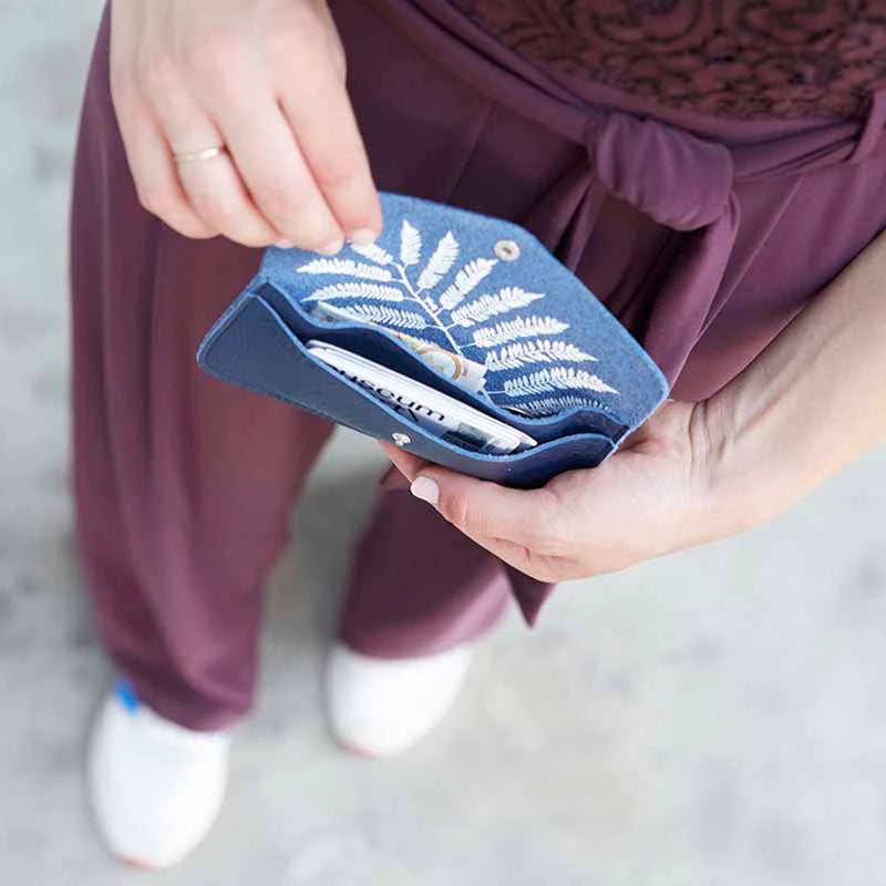 Keecie Handy Geldbörse - Hide & Seek | vers. Farben