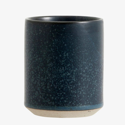 Grainy L | Nordal | Becher aus Steingut | 2 Farben