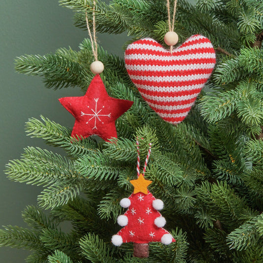 Filzstern mit Stickerei Rot | Filzanhänger