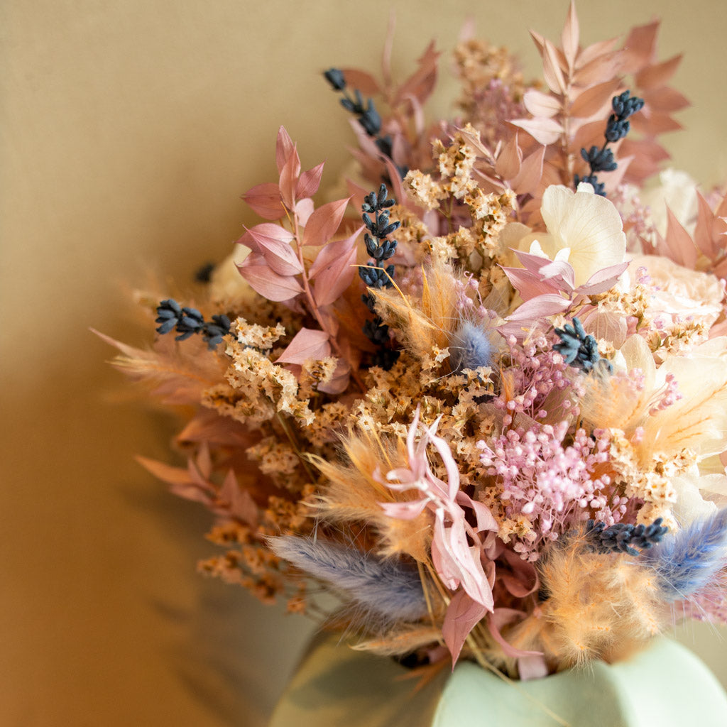 Sommar | Feder&Konfetti | handgebundener Trockenblumenstrauß