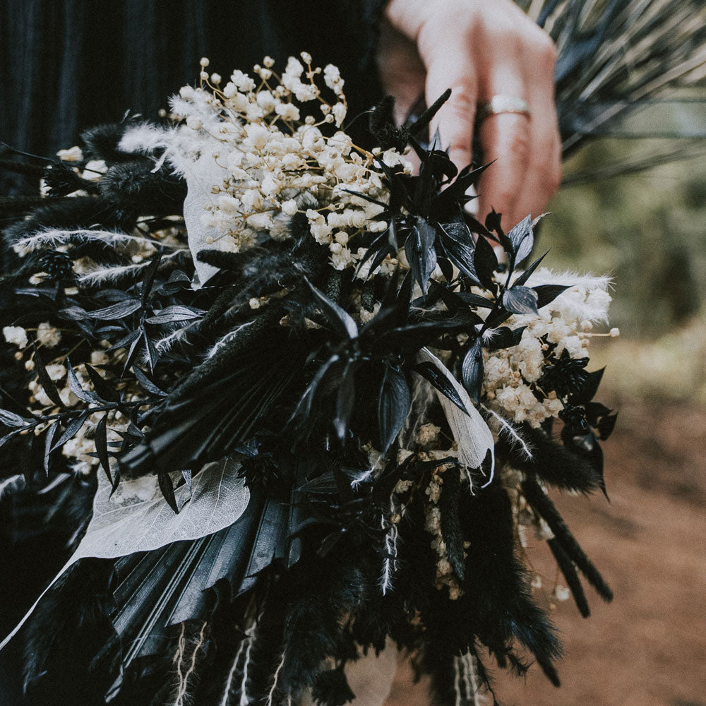Ophelia | Trockenblumenstrauß | Dark Collection