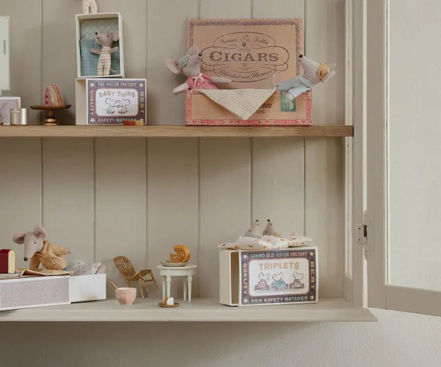 Baby Triplets in Matchbox - Feder&Konfetti Store